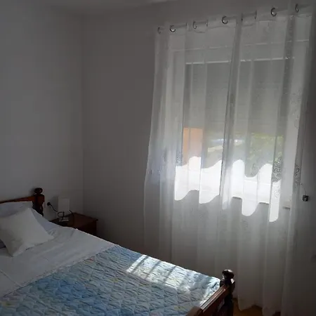 Апартаменты Dragica Лижнян